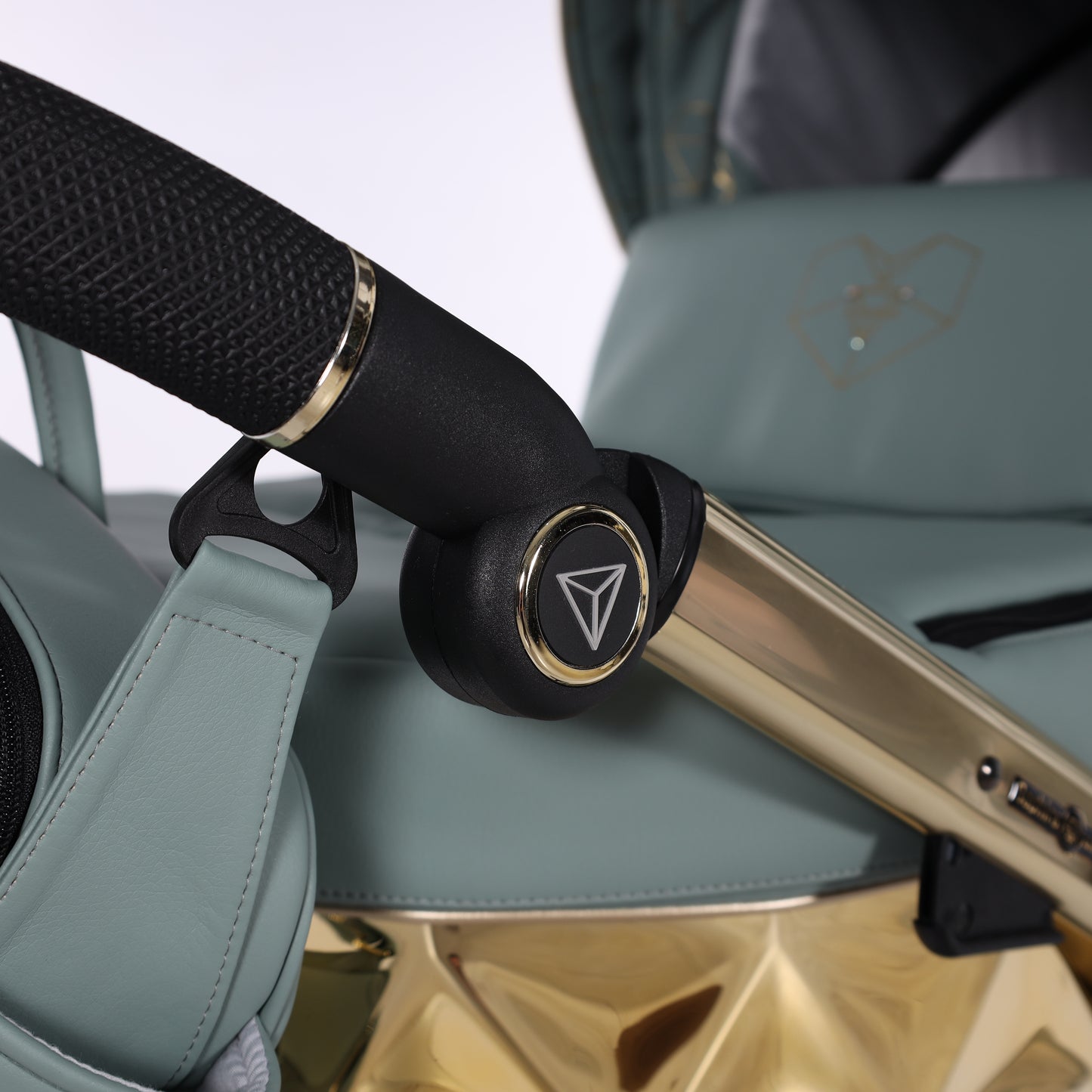 Junama HEART 2 in 1 , prams and stroller, GREEN AND GOLD 03