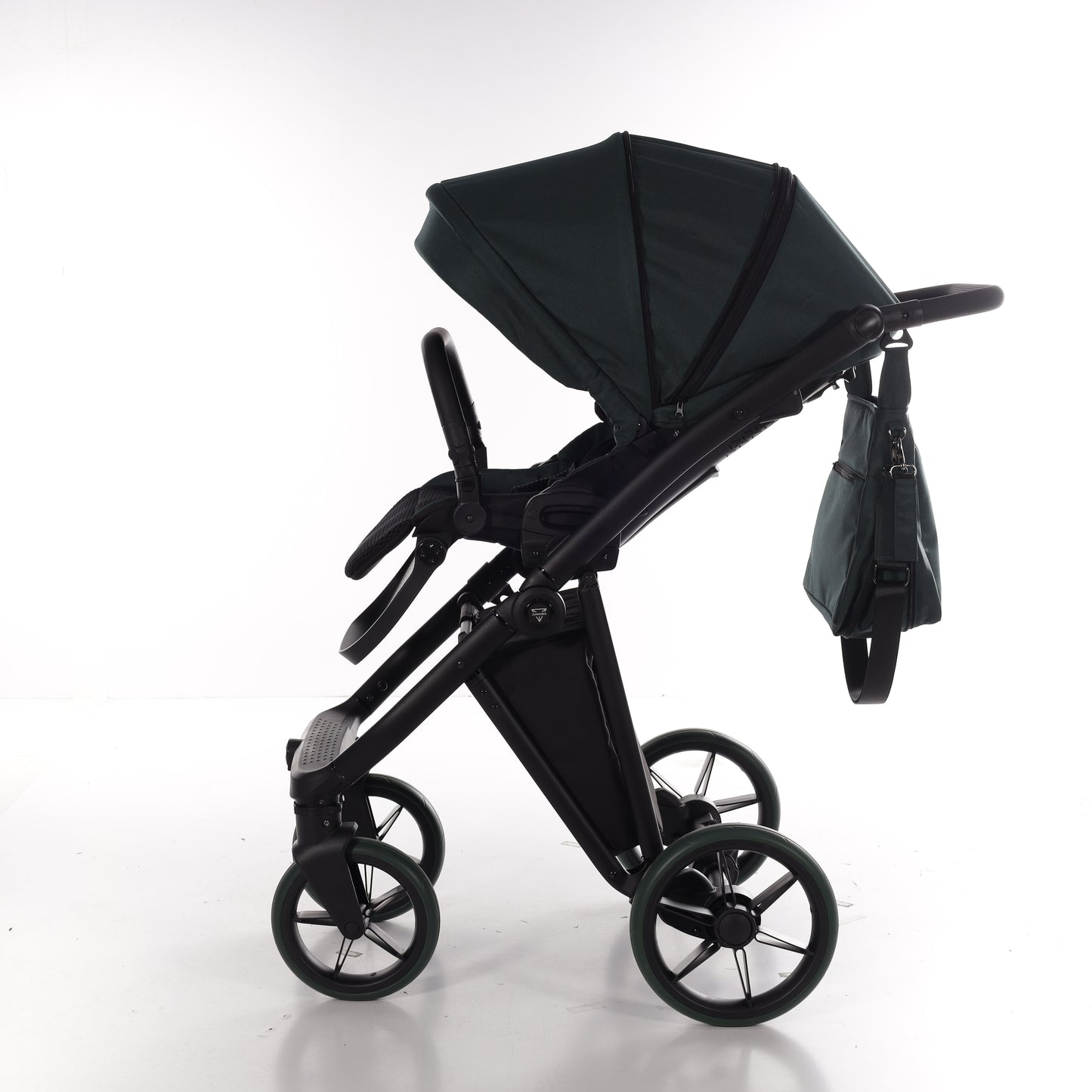 Junama SMART 2 in 1 , prams and stroller, GREEN